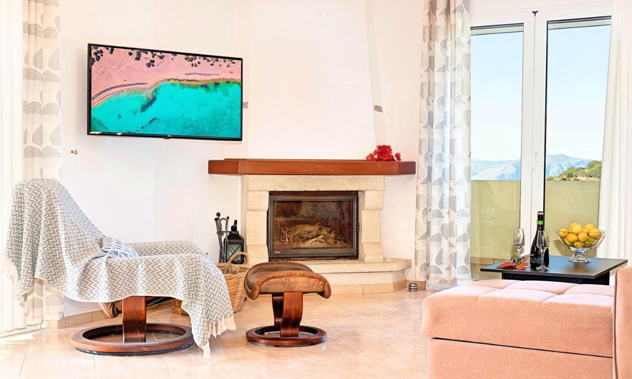 Villa Di Palma Heated Pool Koufi Екстер'єр фото