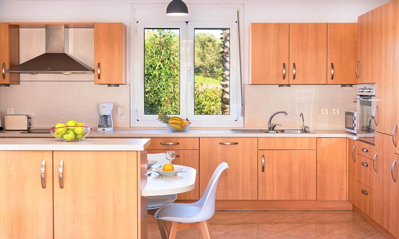 Villa Di Palma Heated Pool Koufi Екстер'єр фото